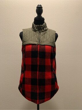 Maurices Olive Quilted Yoke Red & Black Buffalo Plaid Vest (Size S)